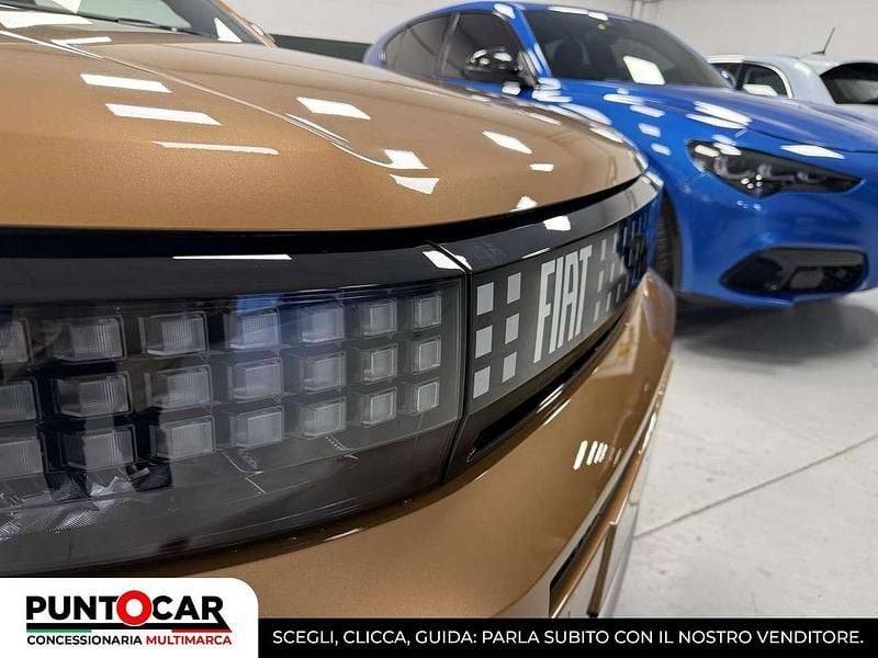 Nuova Fiat Grande Panda La Prima 110 CV (80 kW) 2025 Bronzo Utilitaria