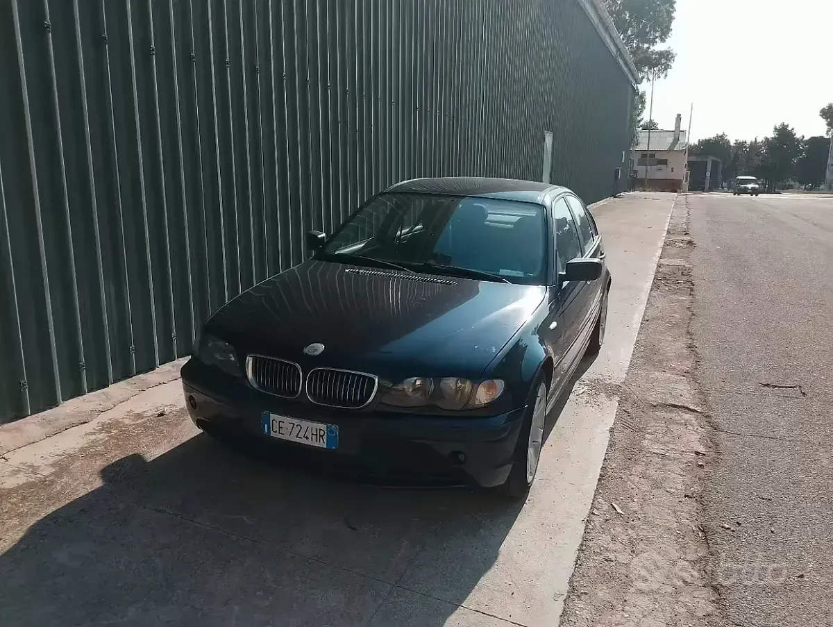 Usata BMW 320 150 CV (110 kW) 2003 Blu Berlina