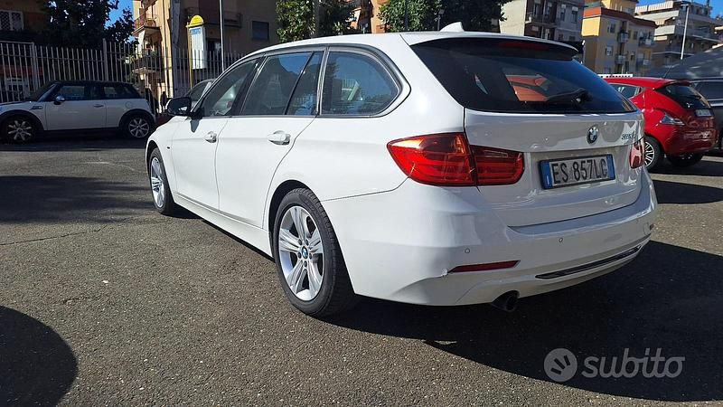 Usata BMW 320 Sport Line 184 CV (135 kW) 2013 Station wagon