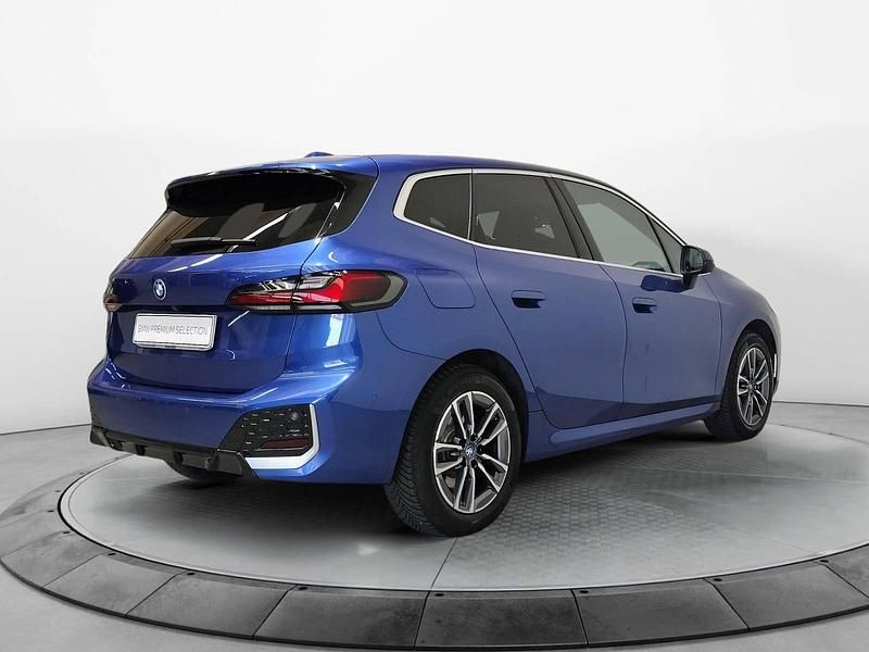 Usata BMW 225 Active Tourer M Sport 185 CV (136 kW) 2022 Portimao blue Monovolume