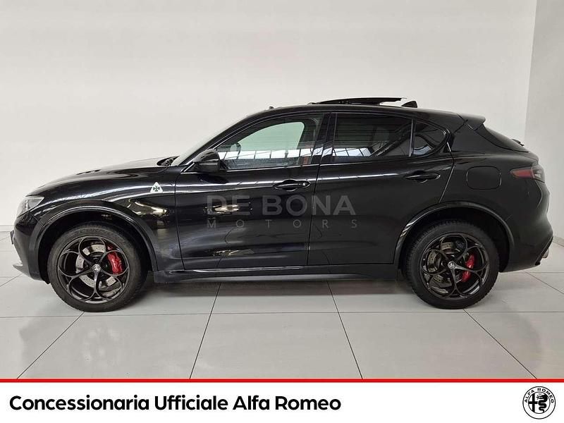 Usata Alfa Romeo Stelvio Quadrifoglio 510 CV (375 kW) 2021 Nero SUV
