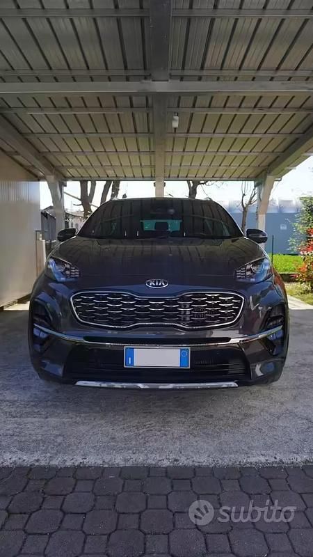 Usata Kia Sportage GT-Line 136 CV (100 kW) 2019 Grigio SUV