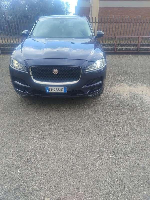 Usata Jaguar F-Pace Prestige 179 CV (131 kW) 2018 Blu/azzurro SUV