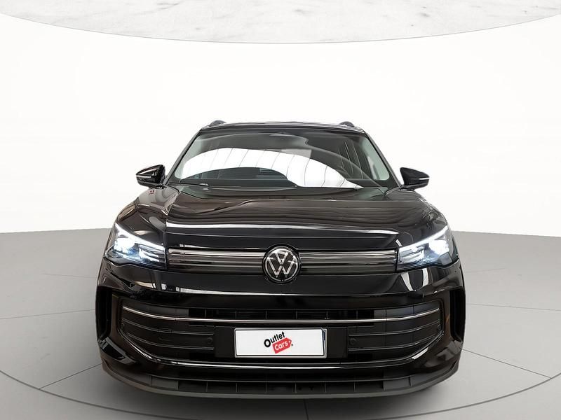 Usata VW Tiguan Life 150 CV (110 kW) 2024 Deep black perlato SUV