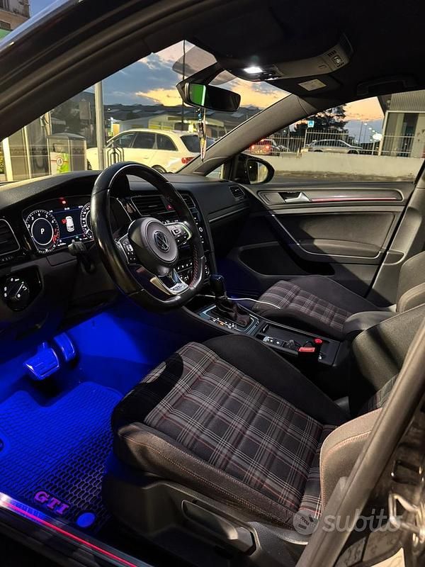 Usata VW Golf VII GTI 245 CV (180 kW) 2019 Nero Berlina