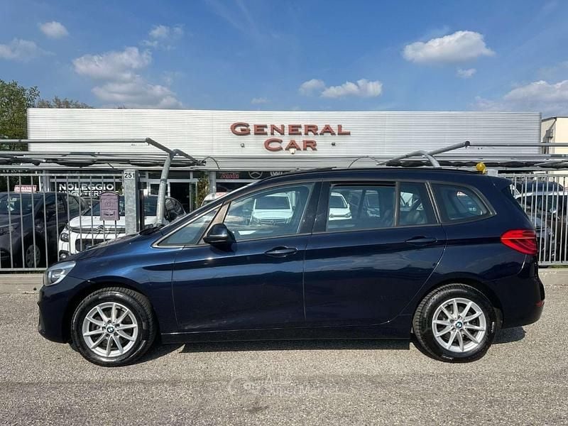 Usata BMW 216 Gran Tourer Sport Line 116 CV (85 kW) 2016 Blu Monovolume