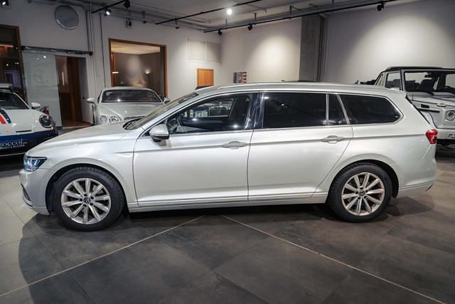 Usata VW Passat Business 122 CV (89 kW) 2021 Argento Station wagon