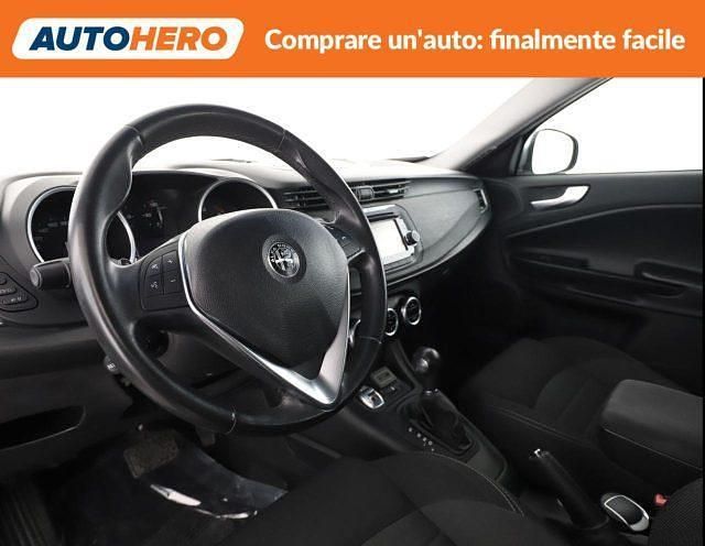 Usata Alfa Romeo Giulietta Super 119 CV (87 kW) 2017 Argento Utilitaria