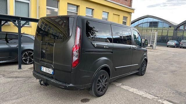 Usata Ford Tourneo 2021 Nero Monovolume