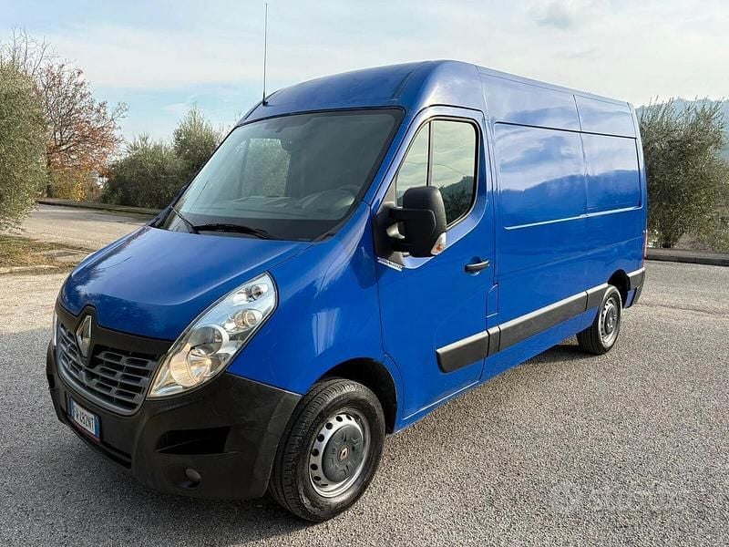 Usata Renault Master 145 CV (106 kW) 2019 Blu Monovolume