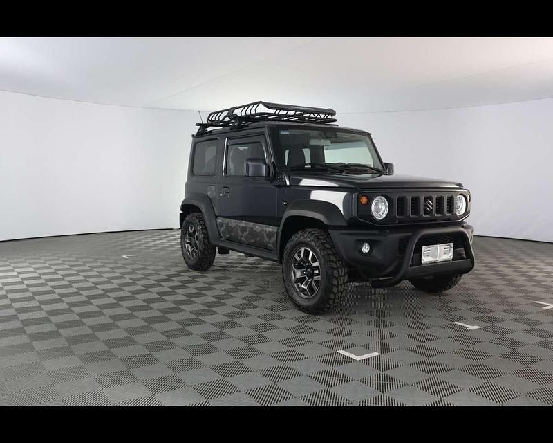 Usata Suzuki Jimny 102 CV (75 kW) 2020 Nero / metallizzato SUV