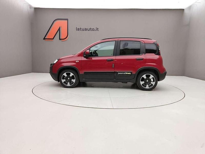 Usata Fiat Panda Cross Cross 69 CV (50 kW) 2025 Rosso passione Utilitaria