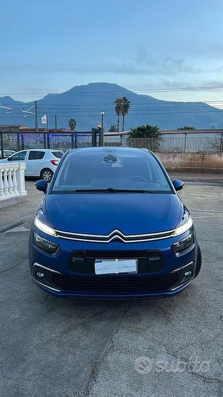 Blu Usata 2017 Citroën C4 Picasso Shine Monovolume | 10.500 € (Molto cara) - Immagine 1/4