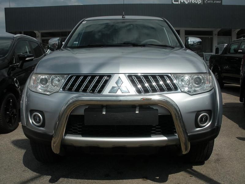 Occasion Mitsubishi L200 Intense+ 178 PK (130 kW) 2017 Zilver Pickup