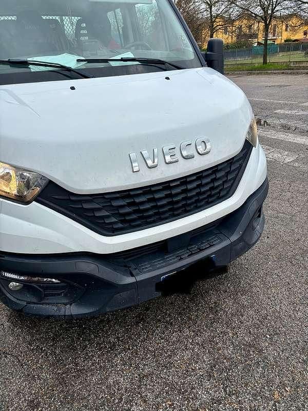 Usata Iveco Daily 160 CV (117 kW) 2020 Bianco