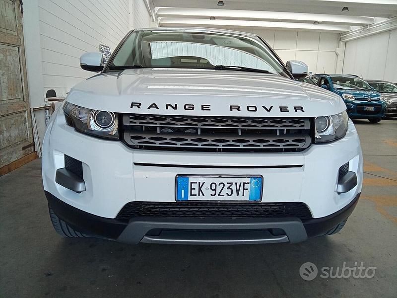 Usata Land Rover Range Rover evoque 150 CV (110 kW) 2011 Bianco SUV