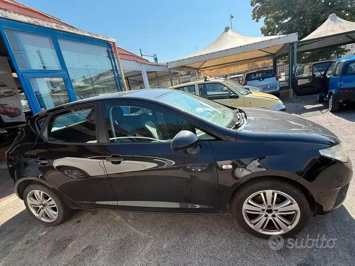 Usata Seat Ibiza Style 80 CV (58 kW) 2009 Nero Berlina