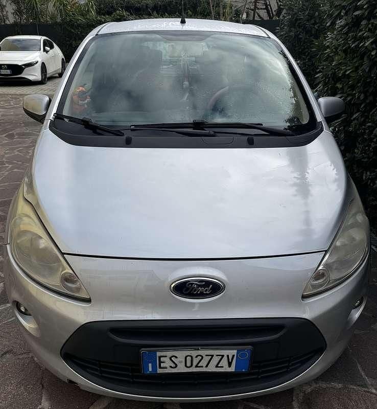 Usata Ford Ka Titanium 75 CV (55 kW) 2013 Utilitaria