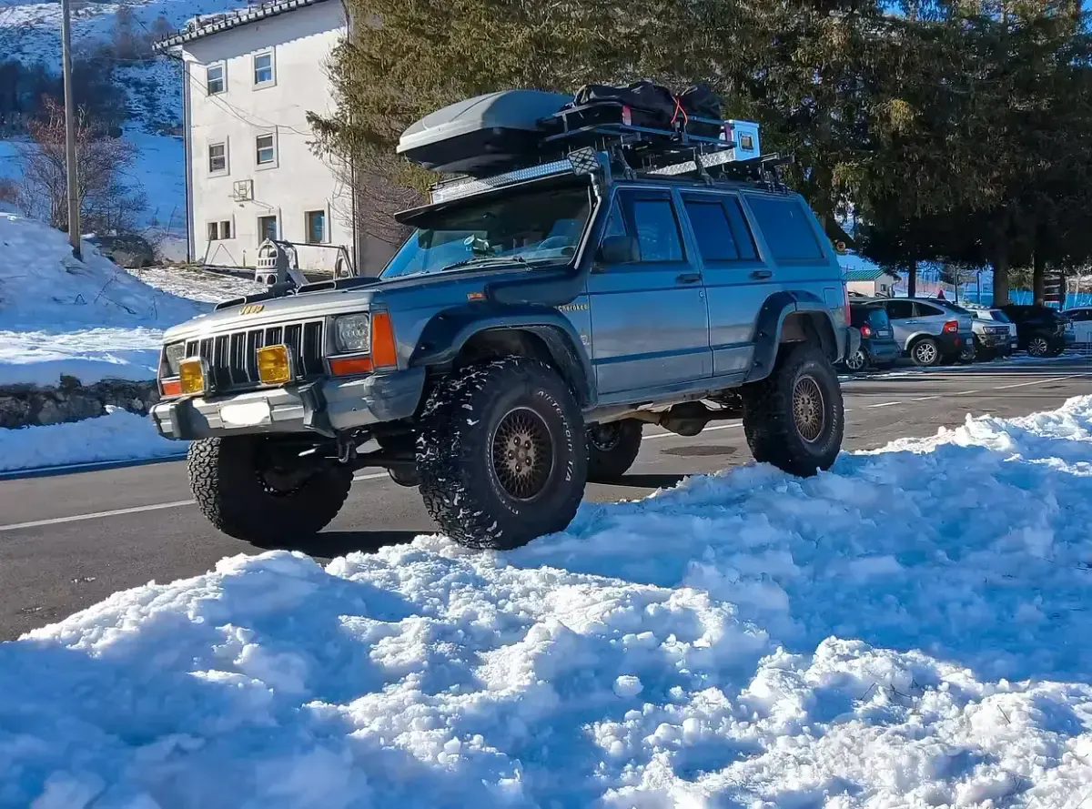 Usata Jeep Cherokee Limited 174 CV (127 kW) 1990 SUV