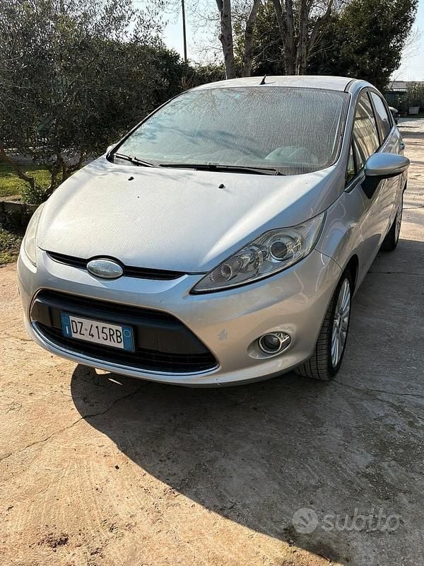 Usata Ford Fiesta 96 CV (70 kW) 2009 Utilitaria