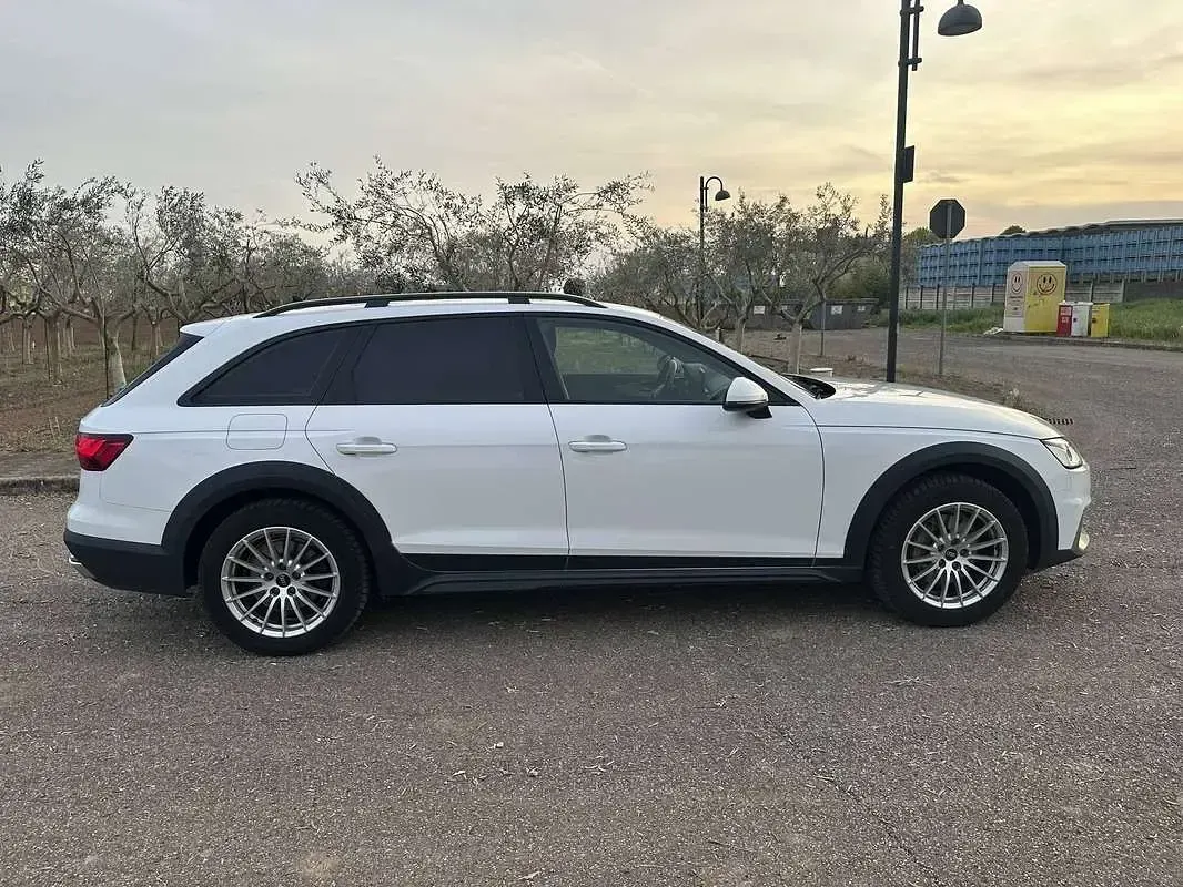 Usata Audi A4 Allroad Business 204 CV (150 kW) 2021 Bianco Station wagon