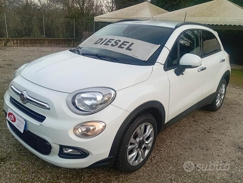 Usata Fiat 500X Pop Star 95 CV (69 kW) 2016 Bianco SUV