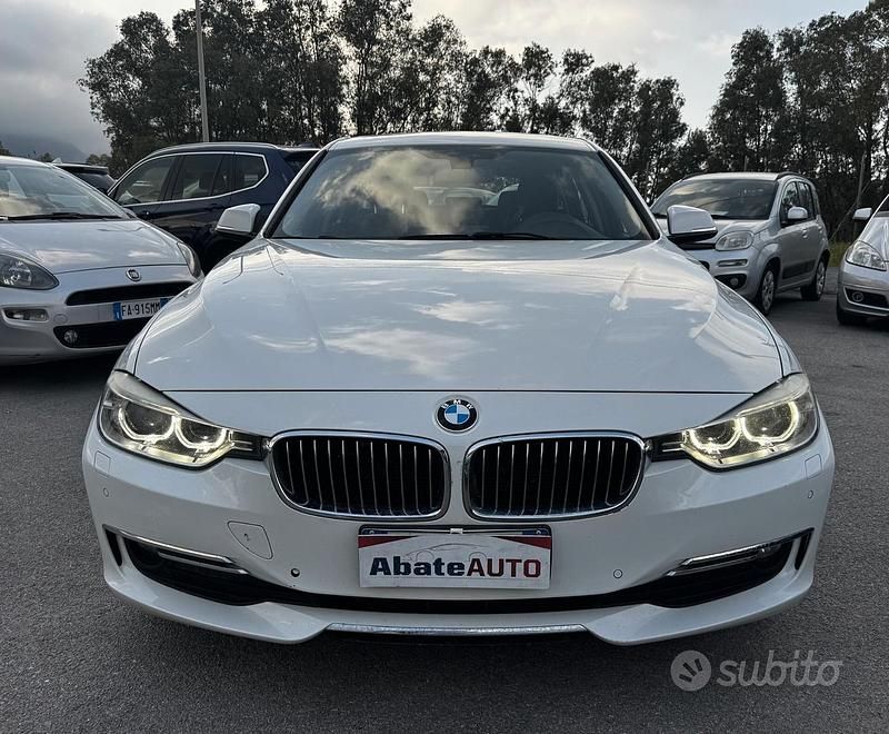 Usata BMW 320 Sport Line 183 CV (134 kW) 2014 Bianco Station wagon