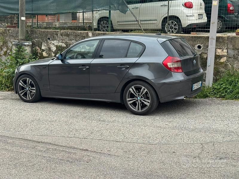 Usata BMW 120 163 CV (119 kW) 2005 Utilitaria
