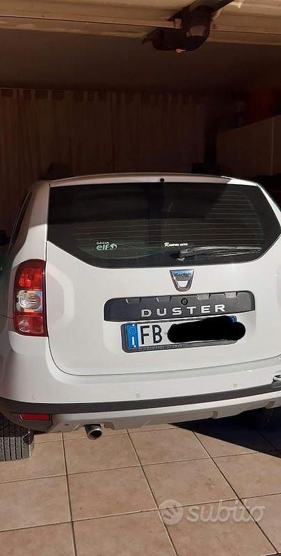 Usata Dacia Duster 110 CV (80 kW) 2016 Bianco SUV