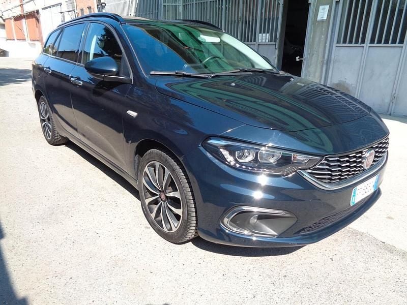Usata Fiat Tipo Lounge 120 CV (88 kW) 2018 Blu Station wagon