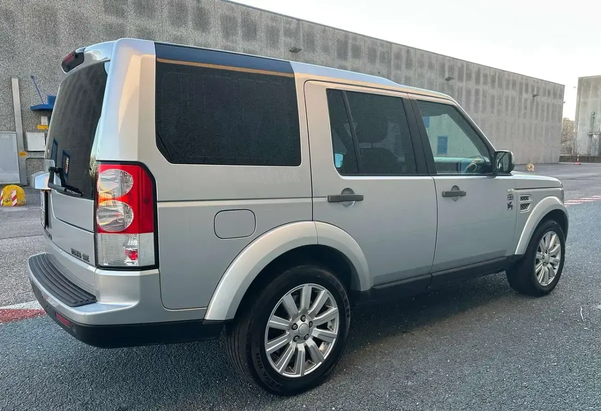 Usata Land Rover Discovery 4 SE 211 CV (155 kW) 2013 Argento SUV