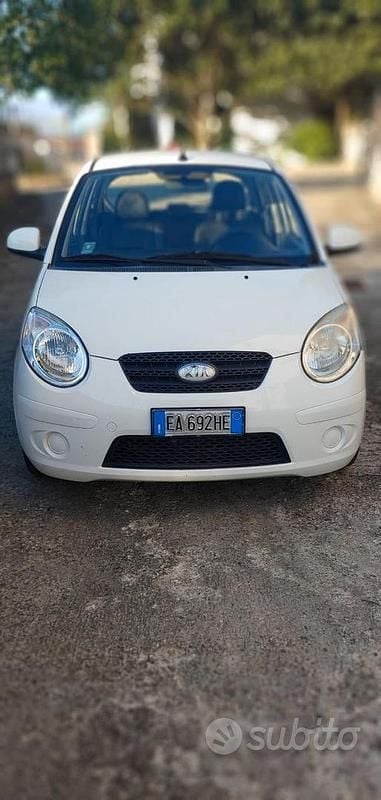 Usata Kia Picanto 62 CV (45 kW) 2010 Utilitaria