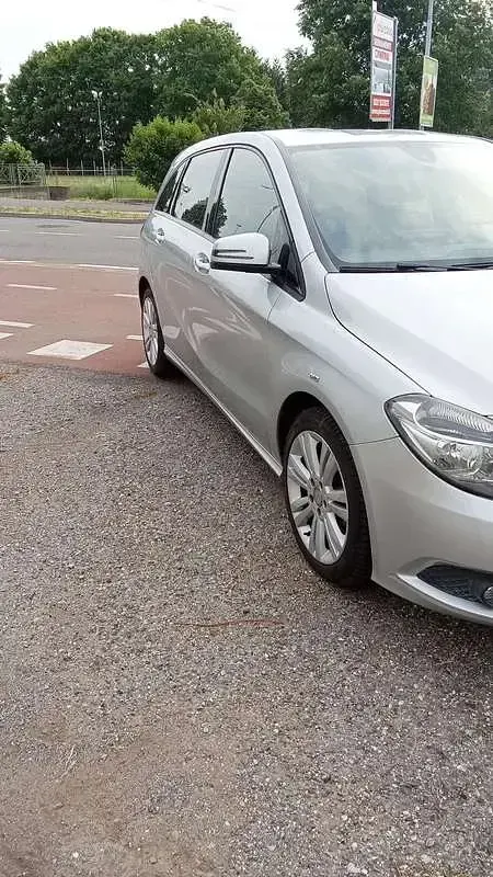 Usata Mercedes 180 Executive 110 CV (80 kW) 2014 Berlina