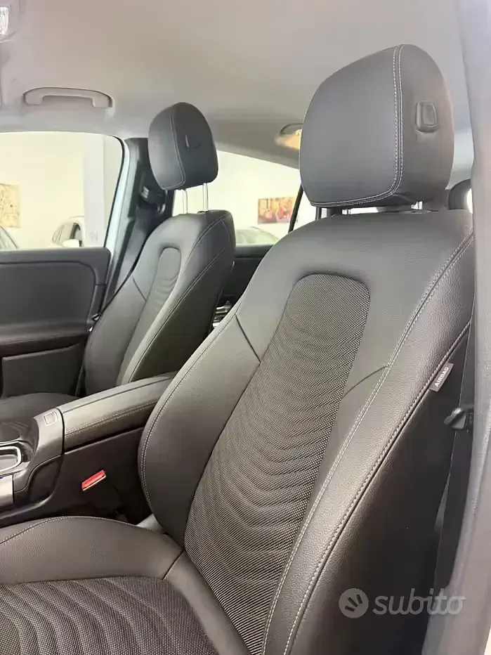 Usata Mercedes GLA180 Progressive 116 CV (85 kW) 2024 Bianco SUV