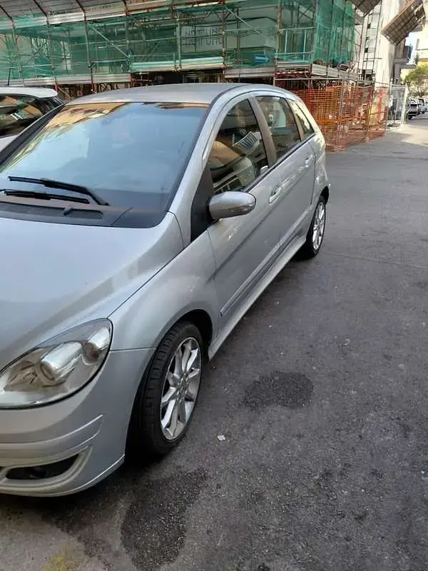 Usata Mercedes B180 Chrome 109 CV (80 kW) 2005 Monovolume