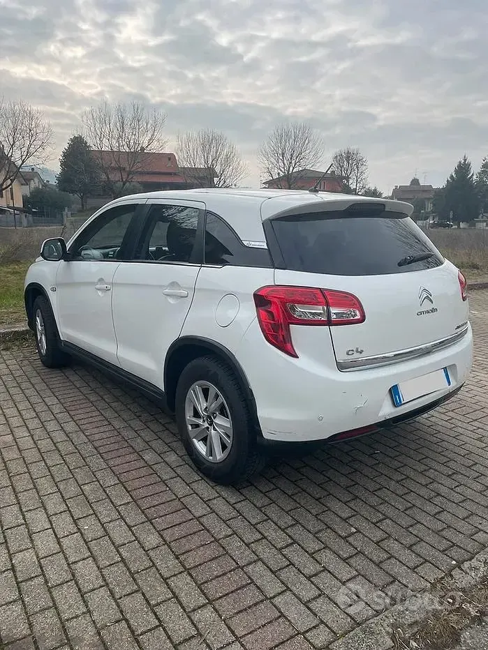 Usata Citroën C4 Aircross 115 CV (84 kW) 2014 Bianco SUV