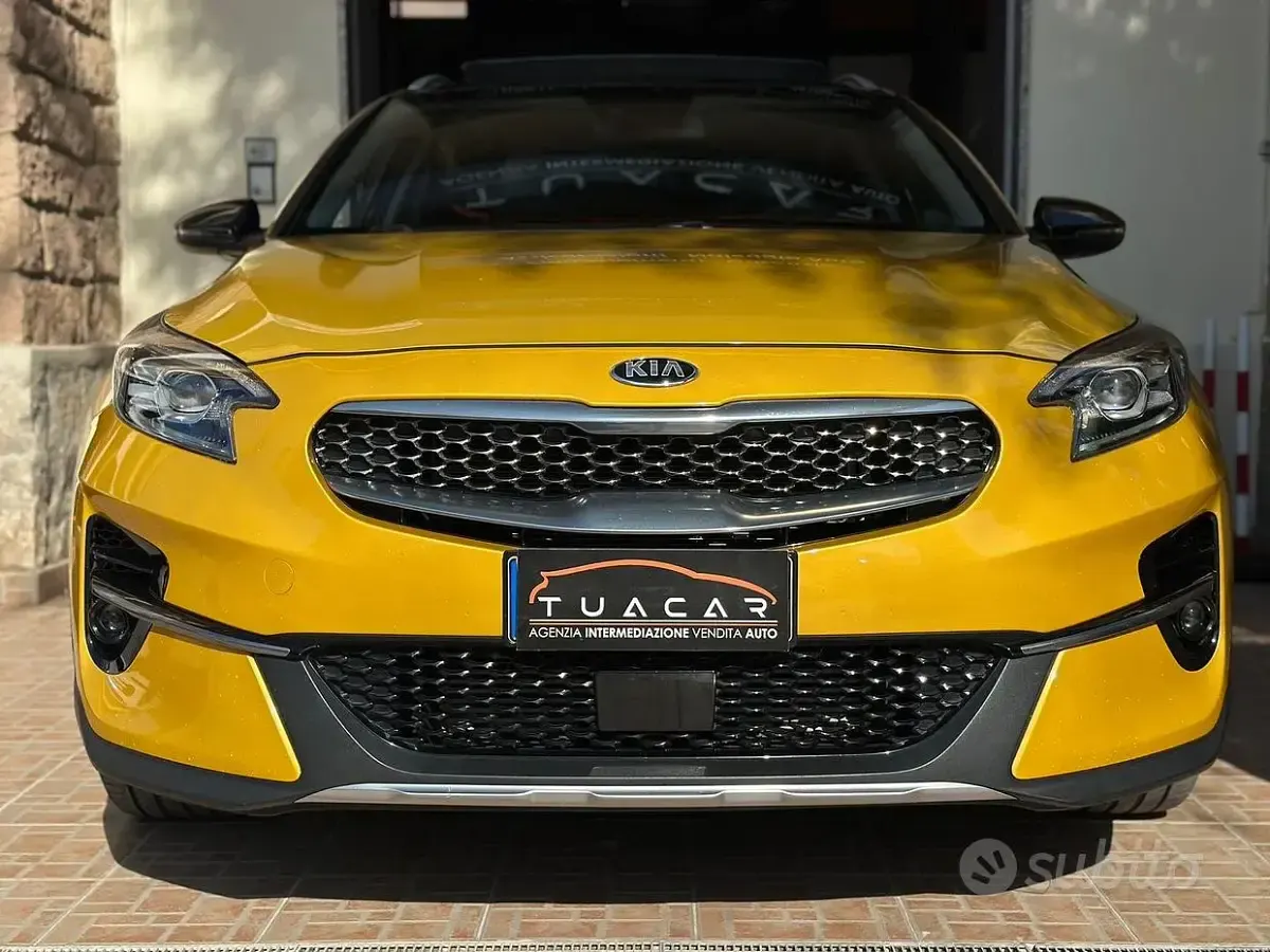 Usata Kia XCeed 135 CV (99 kW) 2020 Giallo SUV