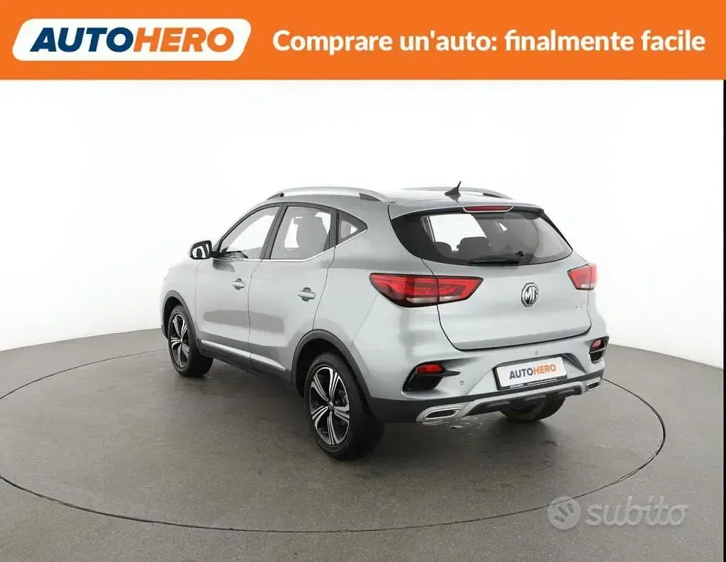 Usata MG ZS 106 CV (77 kW) 2022 Grigio SUV