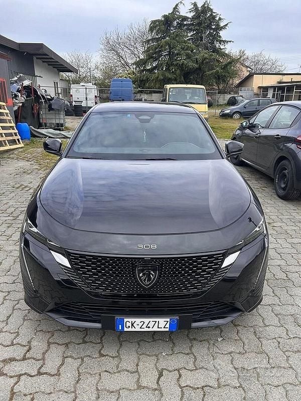 Occasion Peugeot 308 GT-line 131 ch (96 kW) 2022 Noir Berline