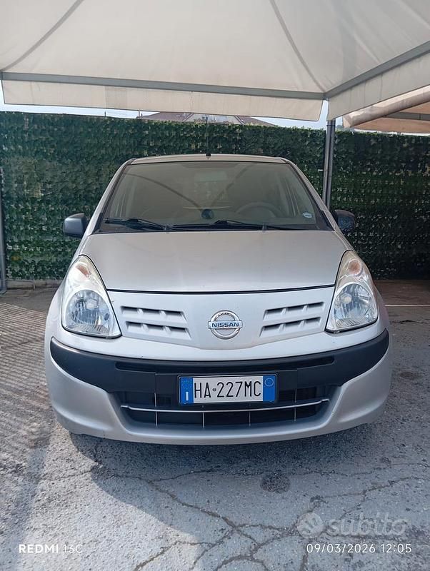 Usata Nissan Pixo 67 CV (49 kW) 2010 Grigio Utilitaria