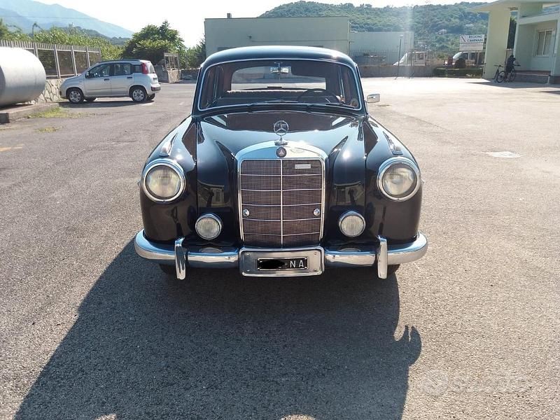 Usata Mercedes 190 1950 Marrone Berlina