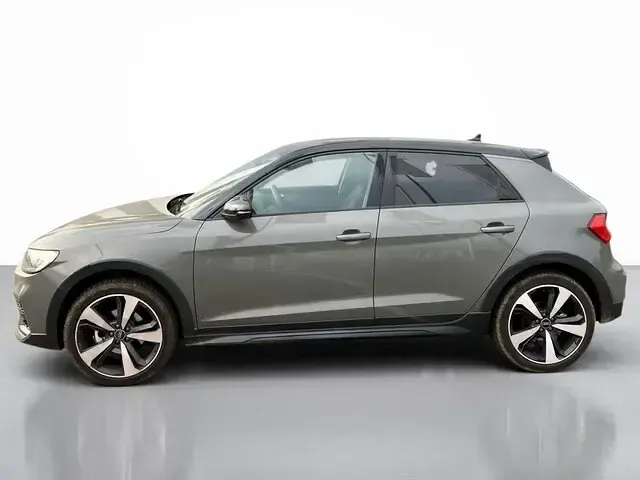 Usata Audi A1 Ambiente 116 CV (85 kW) 2025 Grigio chronos metallizzato ne SUV