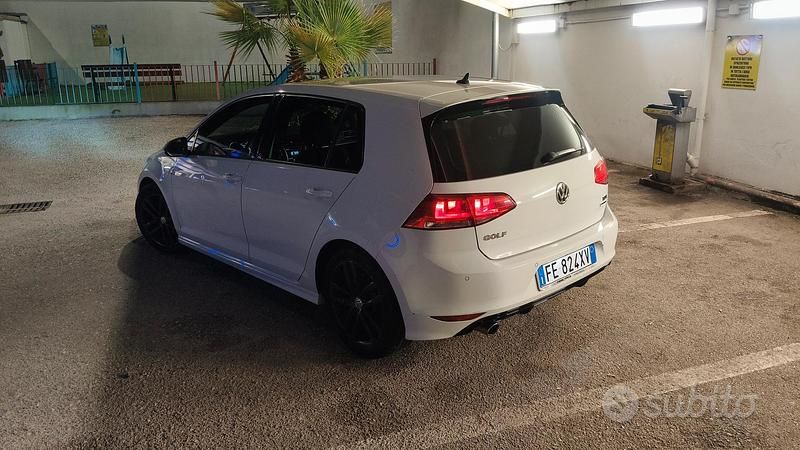 Usata VW Golf VII R-line 110 CV (80 kW) 2016 Bianco Berlina