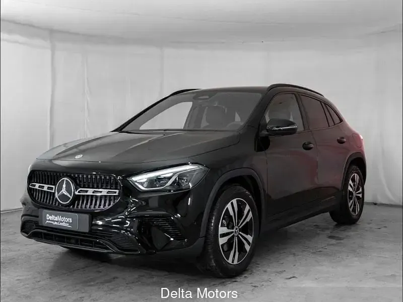 Usata Mercedes GLA200 Progressive 150 CV (110 kW) 2026 SUV