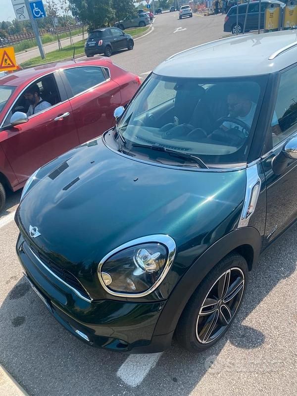 Usata Mini Countryman 184 CV (135 kW) 2012 Verde SUV