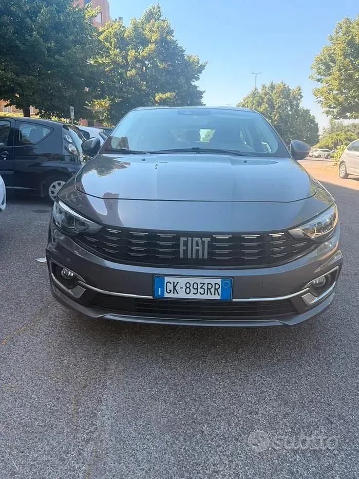 Usata Fiat Tipo 95 CV (69 kW) 2022 Grigio Berlina
