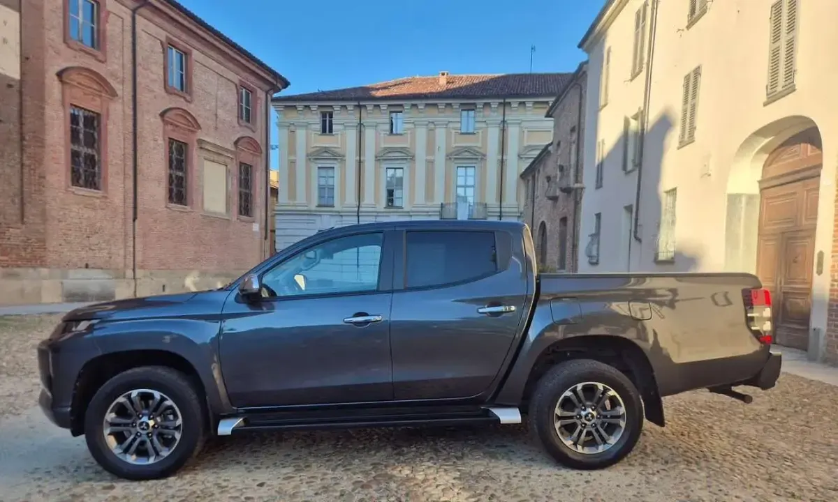 Usata Mitsubishi L200 150 CV (110 kW) 2020 Pick-up