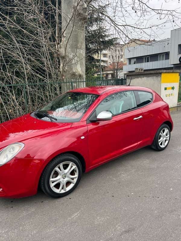 Usata Alfa Romeo MiTo Distinctive 79 CV (58 kW) 2011 Rosso Utilitaria
