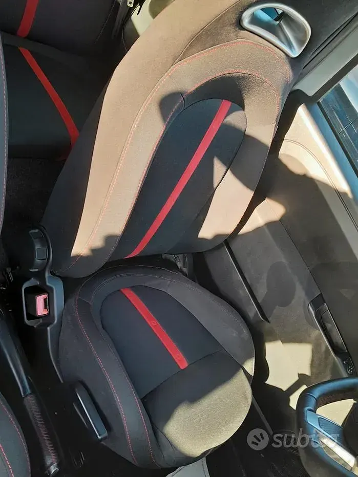 Usata Abarth 500 135 CV (99 kW) 2012 Grigio Berlina