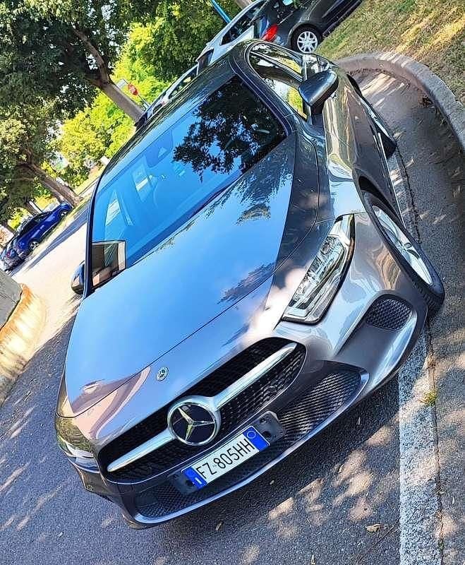 Usata 2019 Mercedes A160 Business Berlina | 19.900 € (Buon prezzo) - Immagine 1/4